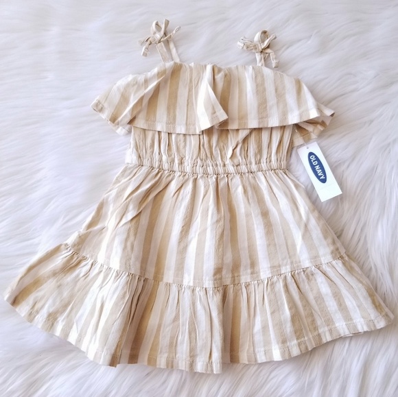 Old Navy Other - 🌴NWT Old Navy Ruffled Dress Size 3-6 Months👗